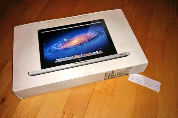 IzlozesLV's tweet image. Izlozējam MacBook Pro i7! Lai piedalītos SEKO un RETWEETO! Izloze pēc 2 nedēļām!