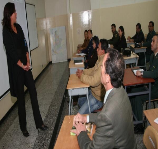 PosGradosESMIC's tweet photo. Contamos con el mejor personal para formar a los mejores profesionales. http://t.co/LLjla2wzia