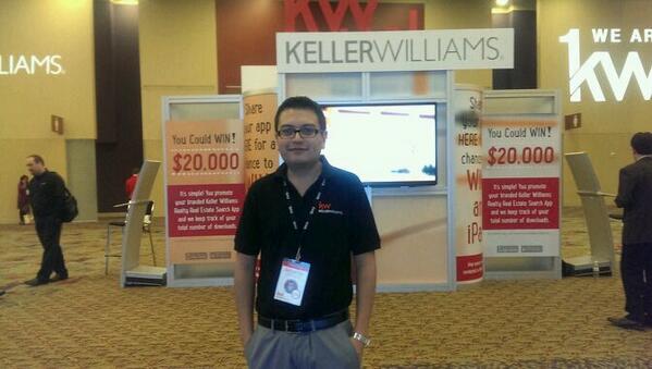 armacv's tweet photo. Having fun at #KWFR http://t.co/gzM4SLswXe