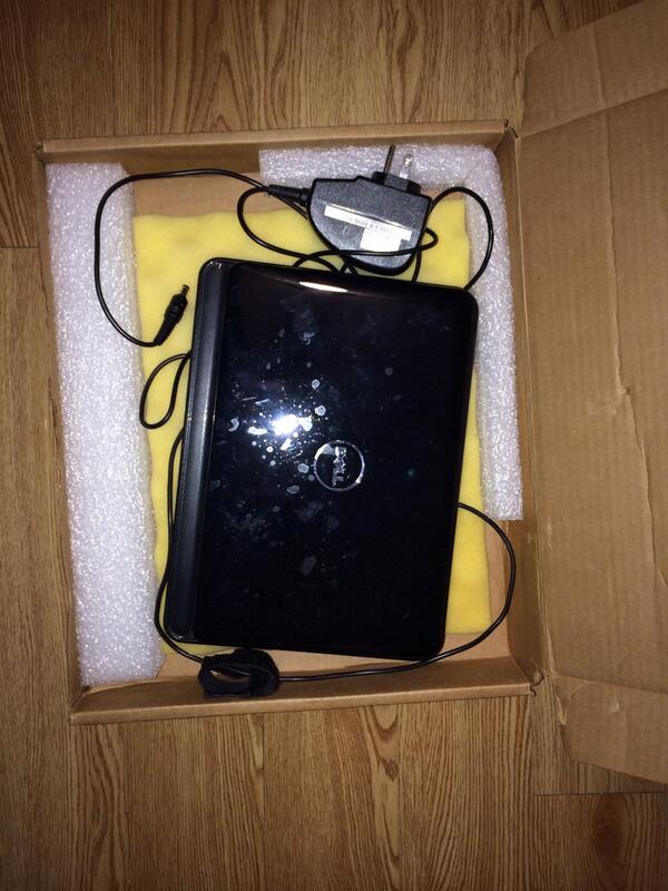 mz_mcelrath's tweet photo. For sale mini laptop camera 150.00 http://t.co/ARTsjhT67j