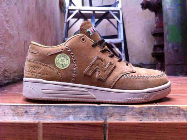 NewBalance Navajo sephia sz 40-44 ,ORDER| Text/WA/Line/bbm : 085719095847/ 29863347