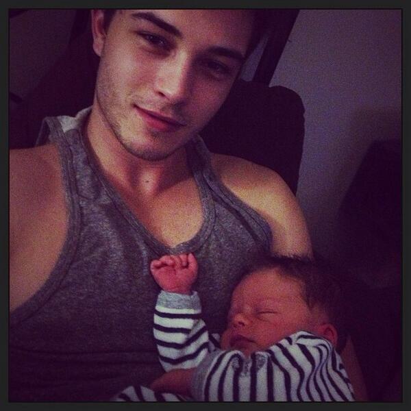 •Goes to sleep in daddy's arms• Gwoodnight.