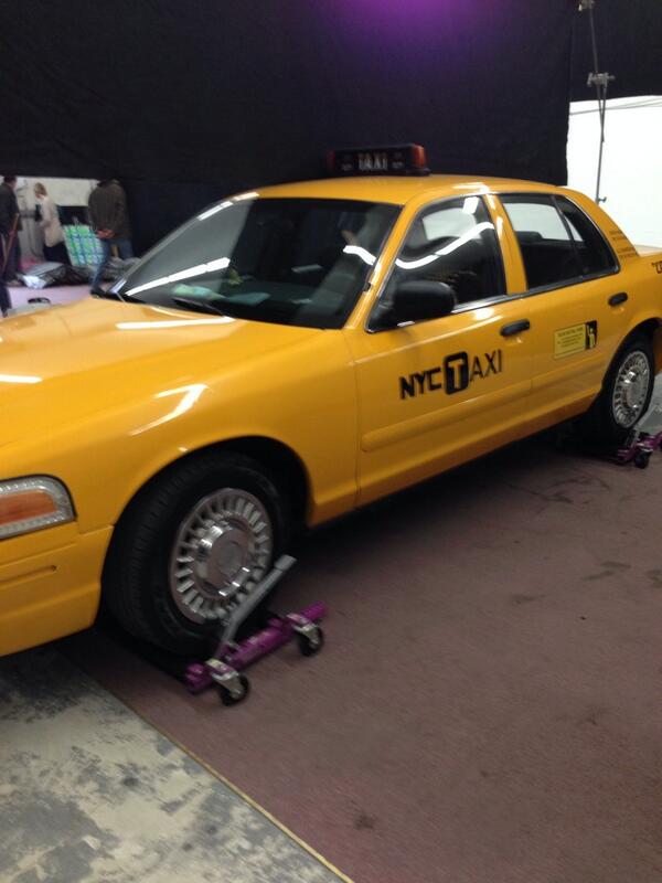 6x15 "SMELLS LIKE TEEN SPIRIT" post-ep BTS pics & tweets BgvLow3CAAAw_j1