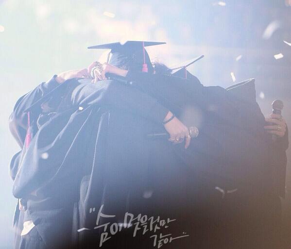 gongchanida_bot's tweet photo. グループ名の由来

Be the one, All for one.
(僕たちの夢のためにベストを尽くす)

https://t.co/MNtxYQVC4P