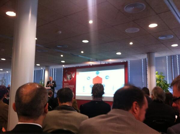 Gemmabatlle's tweet image. Today, I&apos;m at oracle day, converge connect, empower the modern enterprise . A member of #cluster_tic #bdigital #tic