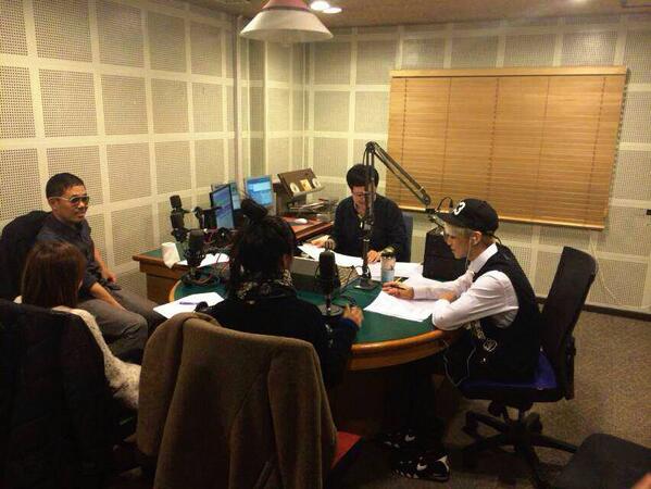 "<a href="/almightykeybeom/">almightykeybeom</a> 140218 Chili Music's Facebook Update - Blue Night with Jonghyun