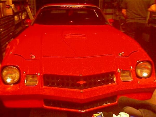 InstaLukeDuke's tweet photo. @JBknowsMOs lets race http://t.co/L1VOCs2ZDH
