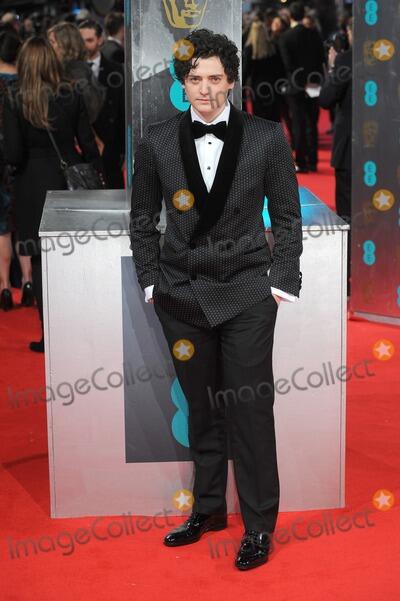 ABfanpage's tweet photo. Photo(1):Aneurin at the #EEBAFTAs  2014 #RedCarpet http://t.co/VytKEIEh9H