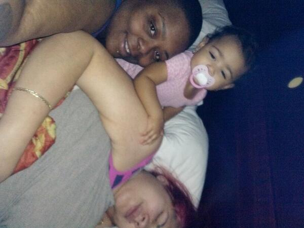 deepswagger's tweet image. trying wake mommy lmao