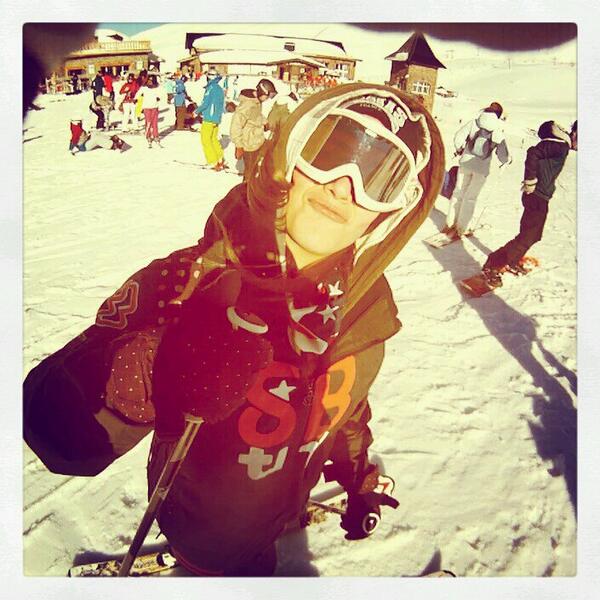 AlvaritoLH's tweet photo. Pedazo de dia con @juliadelacruzbr http://t.co/e3qnkkVsz2