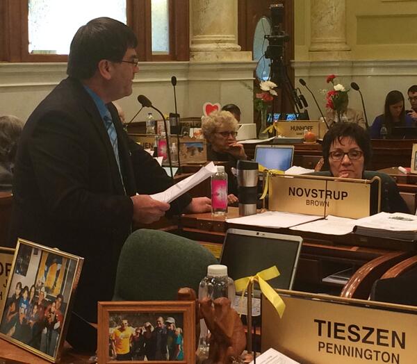 SDSenateGOP's tweet photo. Senator Al Novstrup (@anovstrup) of Aberdeen speaking on the Senate floor today. http://t.co/P3RzFokWmD
