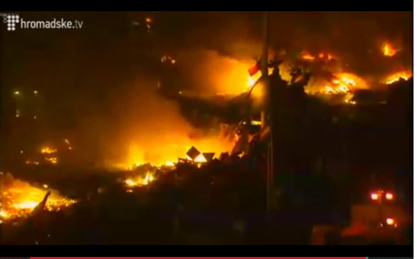 by_Interfax's tweet photo. Майдан сейчас. #Евромайдан http://t.co/jG5KylHxBx