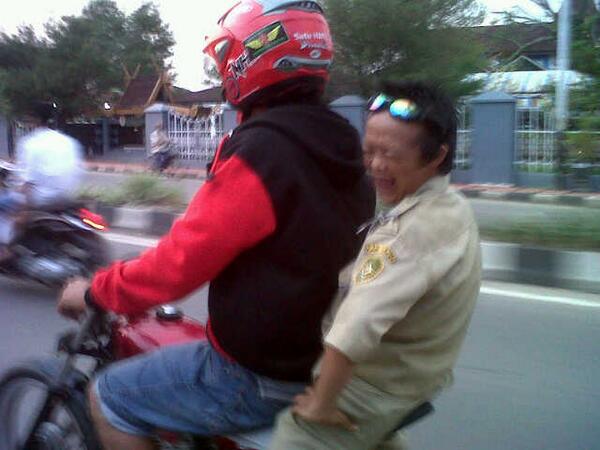 With artis rantau gkgkgkgkgk