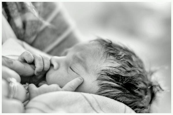 ERiveraPhoto's tweet photo. Presenting Emilia Juliet Rivera. My beautiful new niece. #Love #TioStevan #Baby #Cute http://t.co/0xppUpv6xM