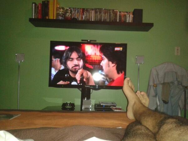 AndresPellacini's tweet photo. Viendo cap. 5 en brahmatv. En mi sony #sonyfan  #solterosfan http://t.co/xBeVtd4ypz