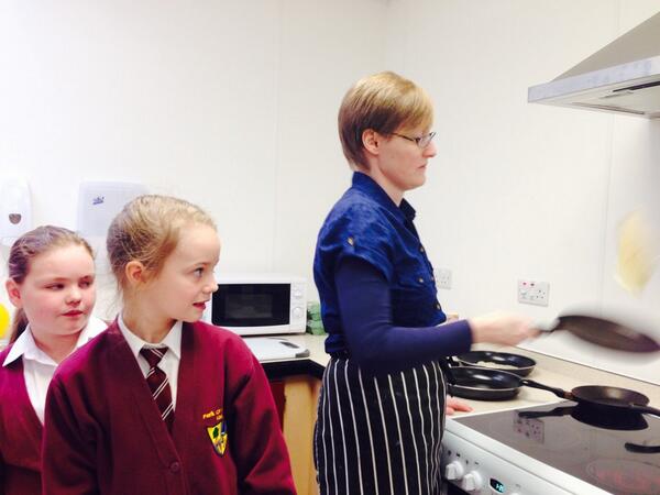 Juniors enjoyed making and eating pancakes!!