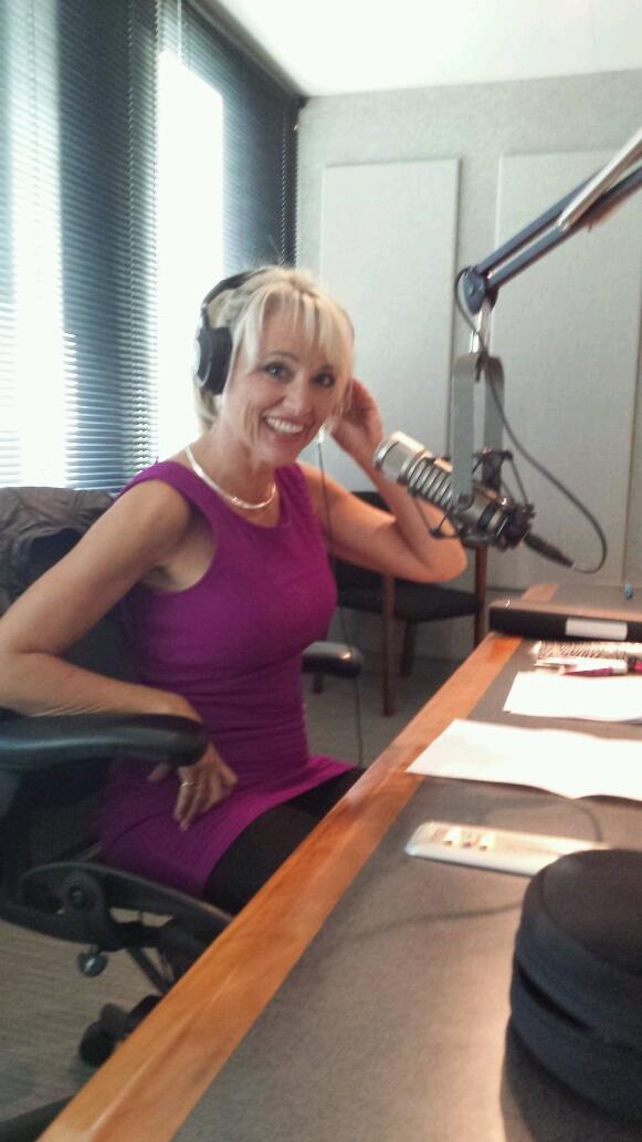 RockinRobin1190's tweet photo. New time slot! Saturdays 11am on 1190AM Dallas-This month DATING...call in with comments or questions (817)787-1190! http://t.co/1t5uV8mpUe