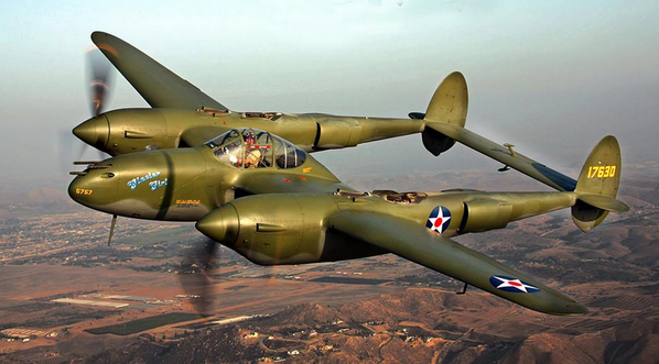 DailyJetPorn's tweet photo. P-38 Lightning http://t.co/OxmHypcUPX