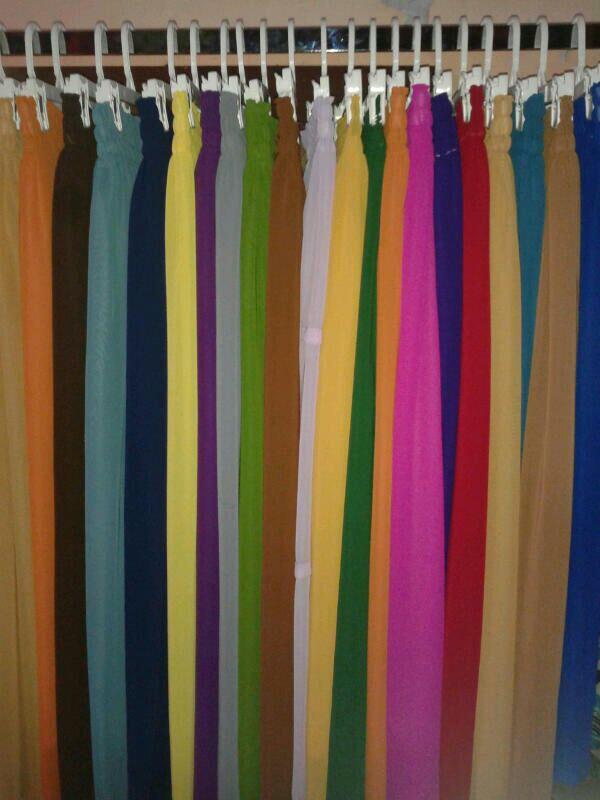 Pantstore tweet picture