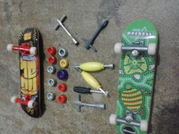 rashell_shell's tweet image. My fingerboard