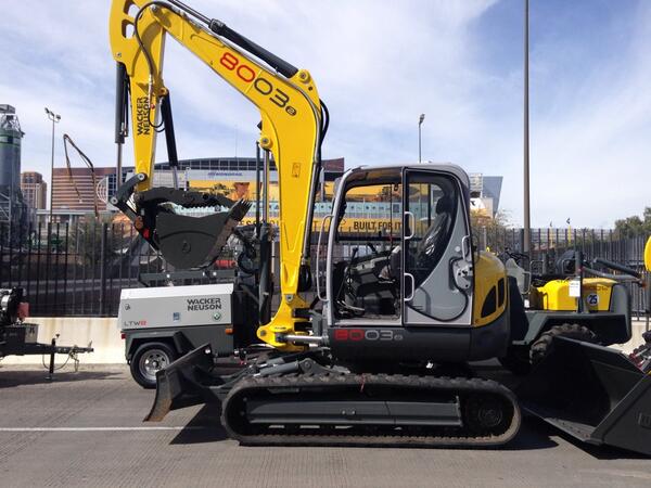 BonfiglioliUSA's tweet image. #bonfiglioliusa gearbox sighting at #CONEXPOCONAGG