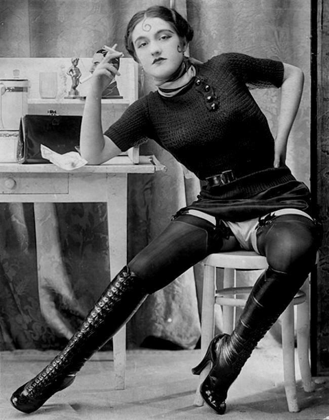 Vintage stockings top and suspenders
