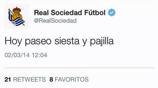 A3Noticias's tweet photo. "Paseo, siesta y pajilla", el mensaje que un hacker 'coló' en el perfil de Twitter de la Real http://t.co/Bu8U3Q8mdQ http://t.co/PL7ddOsuxf