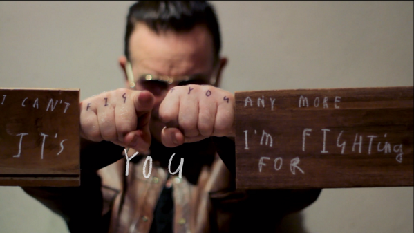 estherlocked's tweet photo. Que le den a "Let it go" y al comentarista del plus que "esperaba más de U2". http://t.co/smNqgvDdIi