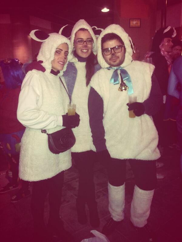 joseramonRF's tweet image. empezamos  los carnavales pacenses @Soniabely @ChariCotrina  belitre en badajoz