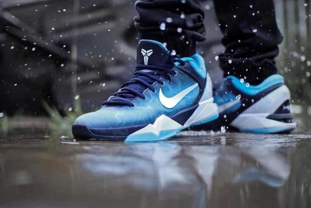 Nike kobe hotsell 7 shark