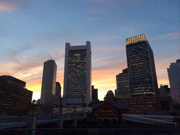 DevMcDee's tweet image. 5:40pm and still light out! Yay! #springsoon