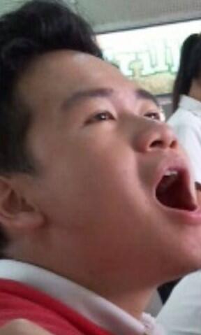VJRockHard's tweet photo. FAT AND ROCK HARD http://t.co/OqRTwI1vtX