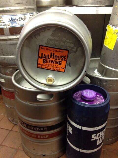TacoMacDecatur's tweet image. Fat Tuesday cask tapping @ 6pm #jailhousebrewery!