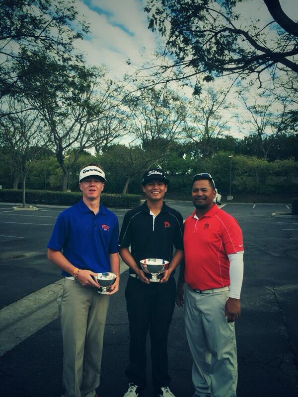 KyleMclay55's tweet photo. Tied for first to start off the year⛳️ @seancrocker11 #fatlipper😂 http://t.co/3UB7c79sKJ