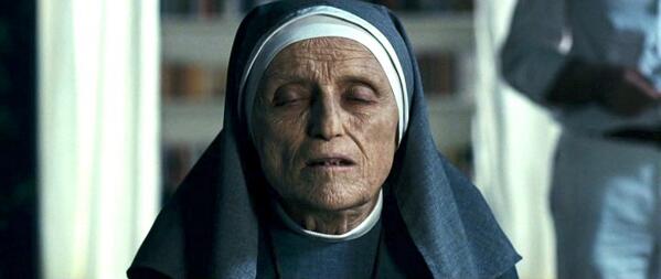 che_sandoval's tweet photo. Fue un mal año para Carlos Larraín, pero ayer una película en la q actuó ganó un Oscar. #LaGrandeBellezza Felicidades http://t.co/hXnZAFrwZZ