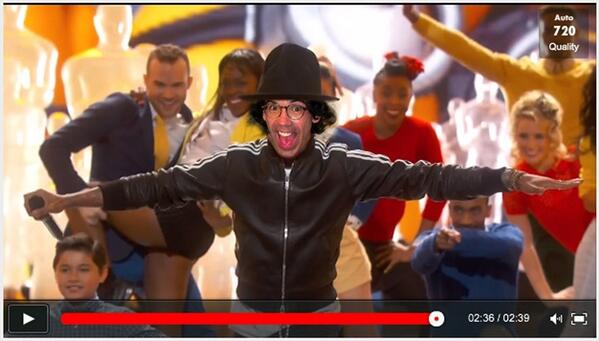 mintrandy's tweet photo. What do you think? Plausible? @Nardwuar at the #Oscars? #NardFreeze @Pharrell http://t.co/kBTjCToFXQ