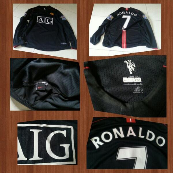 RickiChindra's tweet photo. #681 #jersey4sale @utdfootball @LennonNMe @jerseyvintage MU away 06/07 750k cp:08999014161 http://t.co/o1MLHdMPH9
