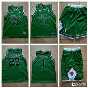 Dian_CW's tweet image. Jersey Bulls St.Patrick ijo ada #1Rose #23Jordan ada size M L XL!! Add 29e4b1b9..