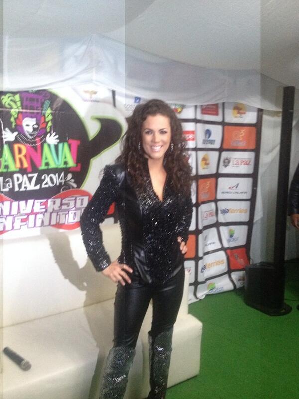 jorgeayalameza's tweet photo. @EdithMarquezL @Noe_LaMarqueza en rueda de prensa sin ser periodista http://t.co/932blNJgVE