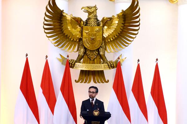 Indonesia Calls For Maximum Restraint and Peaceful Settlement in Ukraine.
kemlu.go.id/Pages/News.asp…