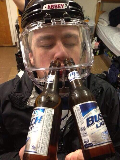 DrunkPicsDaily tweet media
