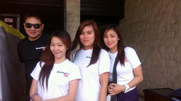 iamsupermish's tweet photo. product training#lenovo#walangiwanan http://t.co/pQaG5xjDOC