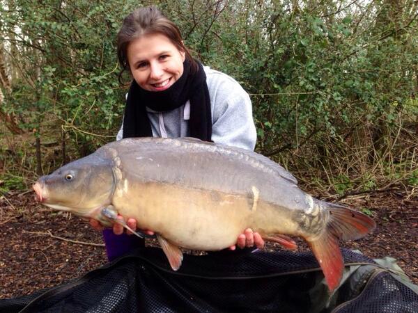 ChurchwoodFish's tweet photo. Hayley Stevens &amp; a nice 19lbs Jenkins Lake mirror this afternoon. @CW_Baits Winter White Pop-up's still doing the biz http://t.co/1Ae6jDABX8