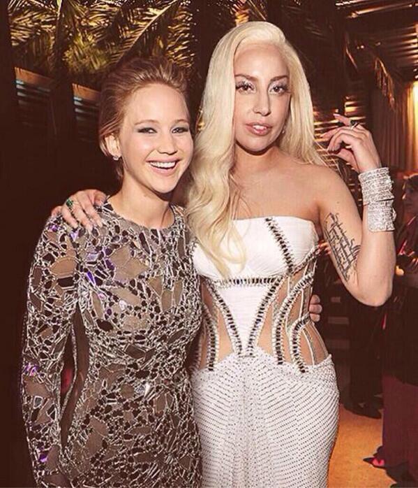 Bh4rSdFCAAAUIZi.jpg (599&times;698)