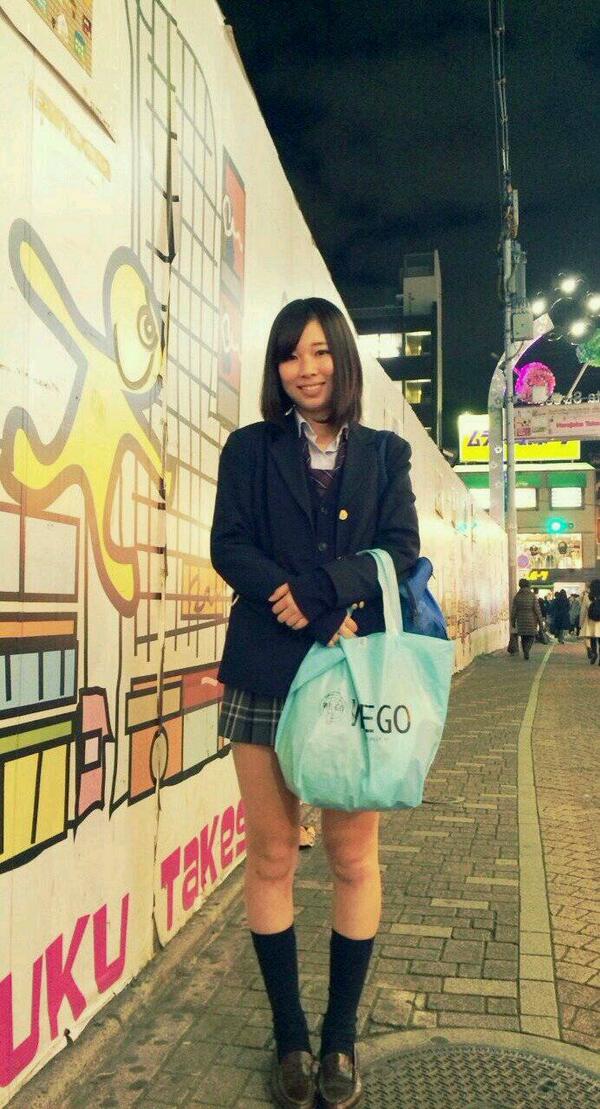 HSP_eco's tweet photo. Japanese shcool uniform is nice!!

#kawaii http://t.co/JdrZBAFkXD