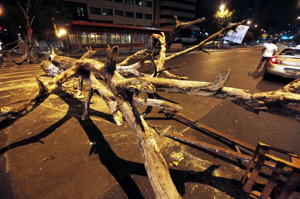 #AHORA | <a href="/MisionNevado/">Misión Nevado</a> denuncia ecocidio por parte de grupos violentos. EN VIVO: tinyurl.com/8c248z5