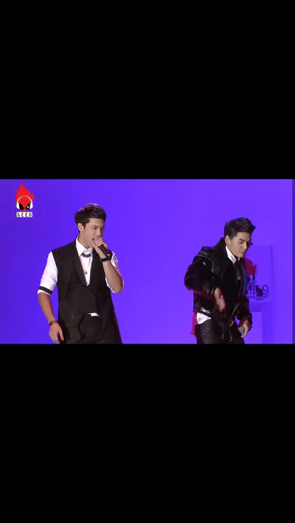 hamuay1's tweet photo. ฮั่นแกง คุณและคุณเท่านั้น ซี้ดอวอร์ด http://t.co/pyUvGwx7ur