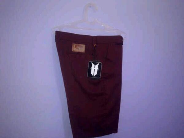 HW.maroon sp | size 32-36 | IDR: 165K pin bb: 7498C969 / 2A16ACE0