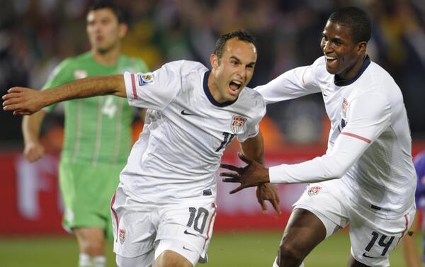 FOXSoccer's tweet photo. Happy 32nd birthday, @landondonovan! May this year bring you more unforgettable World Cup moments. http://t.co/kpZQuC0Xq4