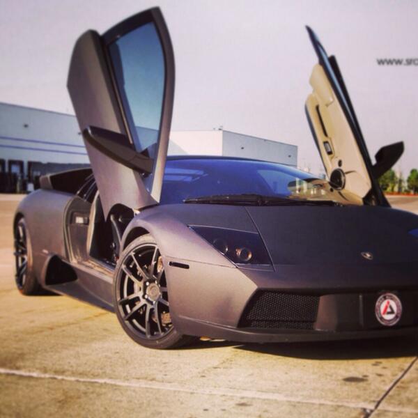 auto_everything's tweet image. #lambo #matte
